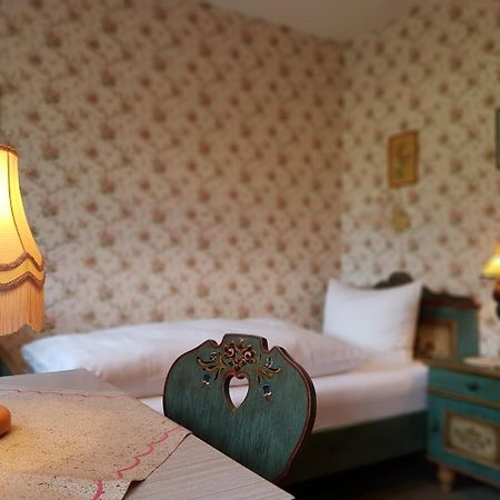 Hotel Landhaus Sonnenhof Todtnau Bagian luar foto