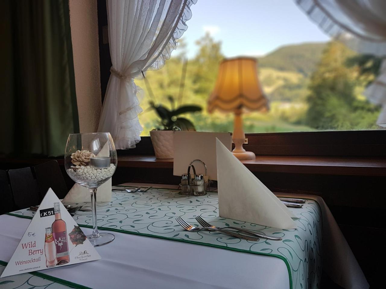 Hotel Landhaus Sonnenhof Todtnau Bagian luar foto