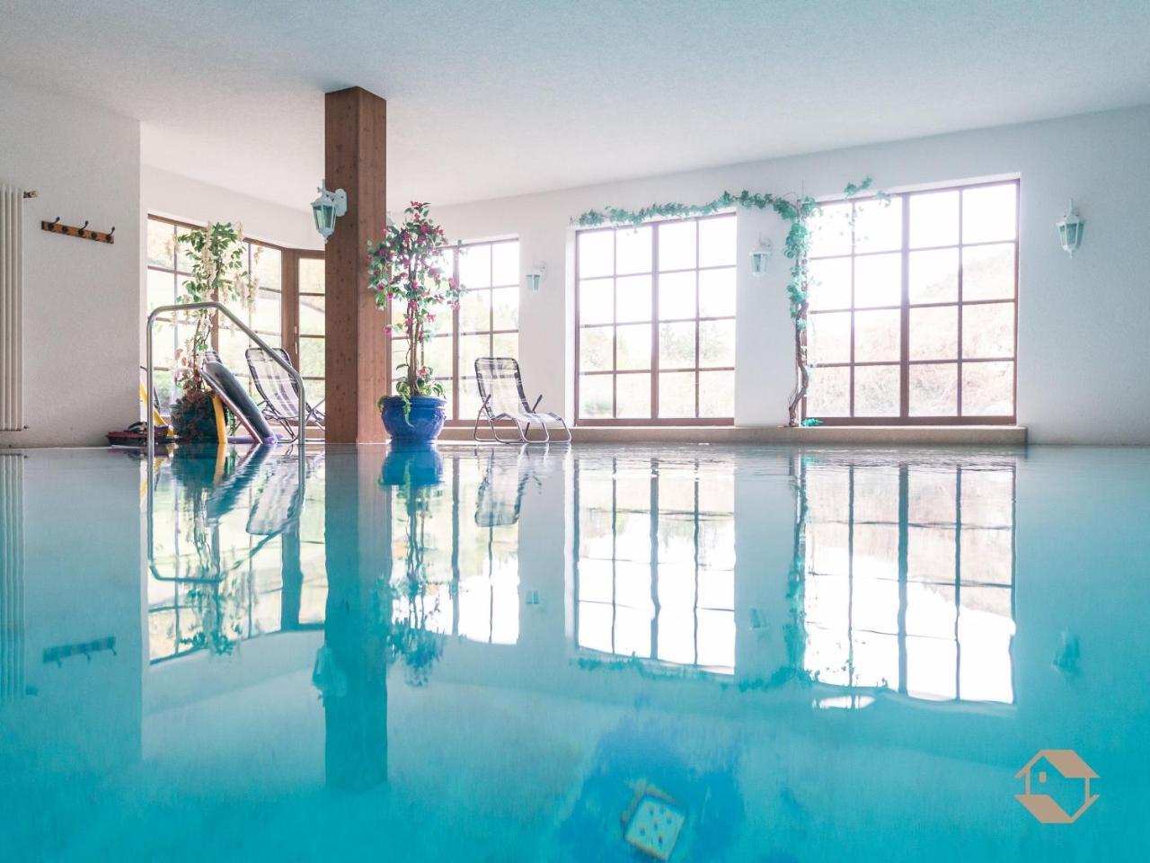 Hotel Landhaus Sonnenhof Todtnau Bagian luar foto