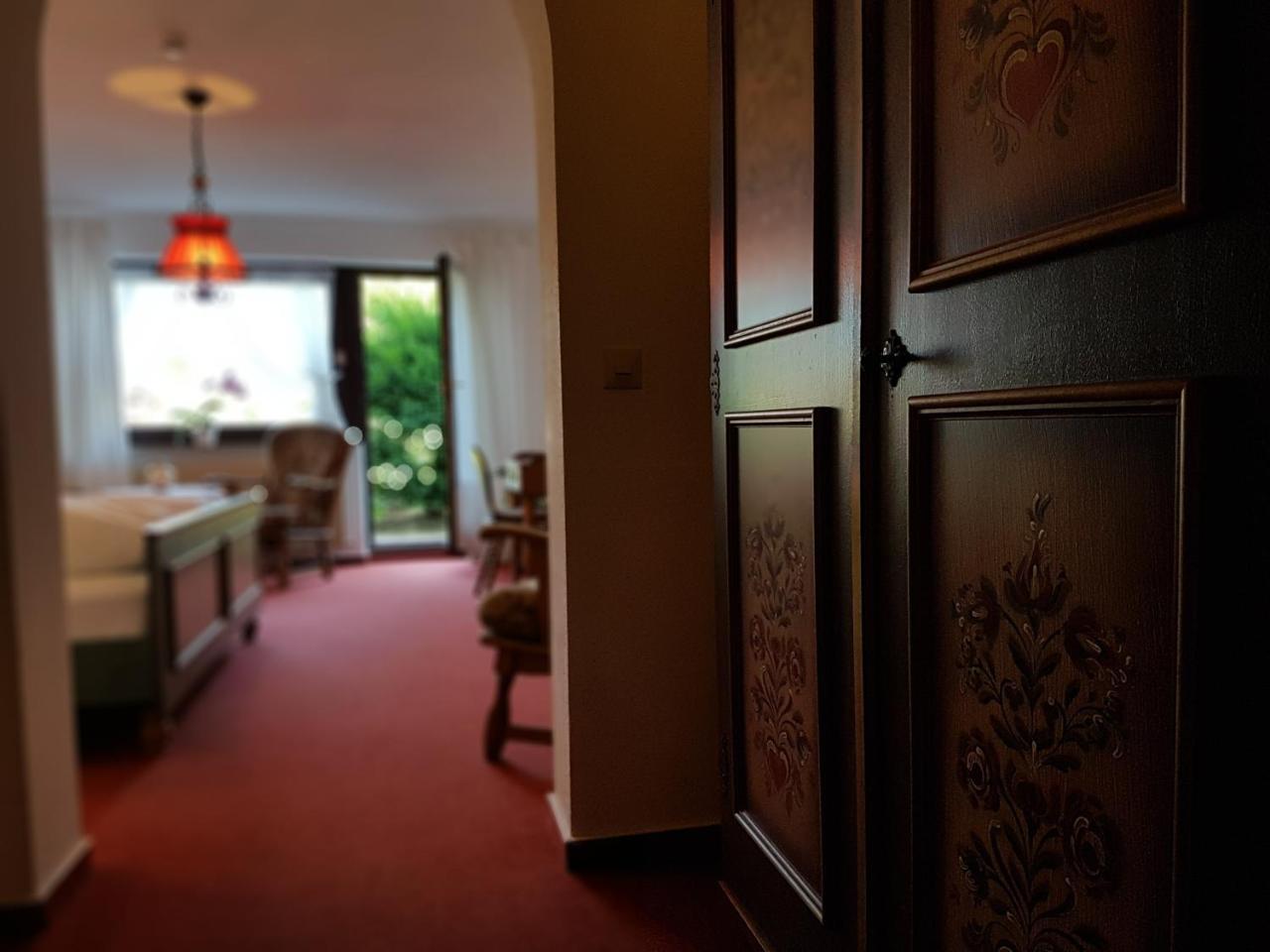 Hotel Landhaus Sonnenhof Todtnau Bagian luar foto