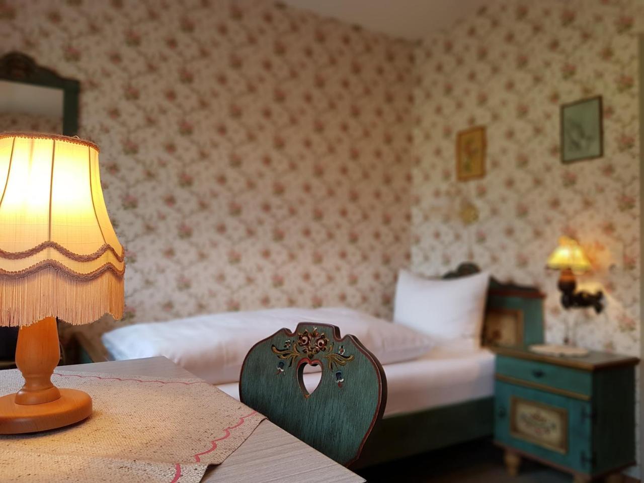 Hotel Landhaus Sonnenhof Todtnau Bagian luar foto